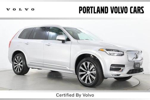 2025 Volvo XC90 B5 Core