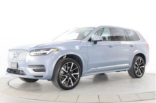 Thunder Grey Metallic 2022 Volvo XC90 Recharge Plug-In Hybrid T8 Inscription Expression 6 Passenger
