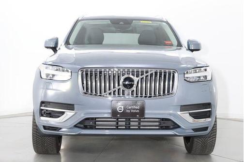 Thunder Grey Metallic 2022 Volvo XC90 Recharge Plug-In Hybrid T8 Inscription Expression 6 Passenger