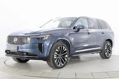 2025 Volvo XC90 B5 Plus 7-Seater