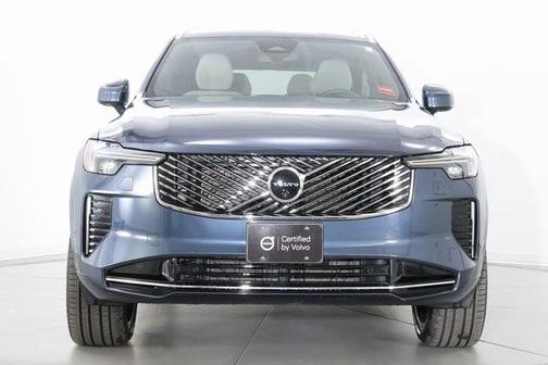 2025 Volvo XC90 B5 Plus 7-Seater
