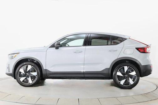 Vapour Grey Metallic 2024 Volvo C40 Recharge Pure Electric Twin Core