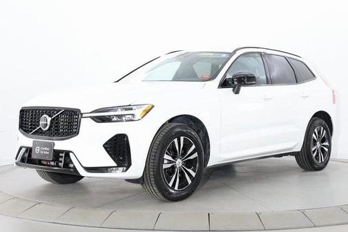 2025 Volvo XC60 B5 Core