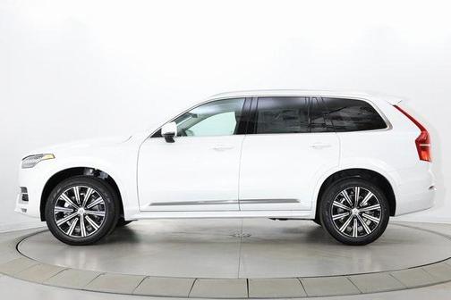 2025 Volvo XC90 Plus