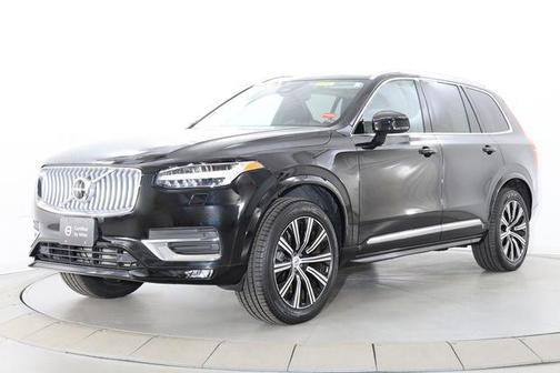 Onyx Black Metallic 2024 Volvo XC90 B5 Core Bright Theme