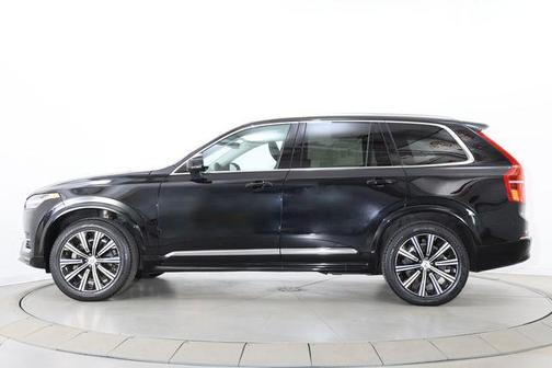 Onyx Black Metallic 2024 Volvo XC90 B5 Core Bright Theme