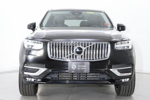 Onyx Black Metallic 2024 Volvo XC90 B5 Core Bright Theme