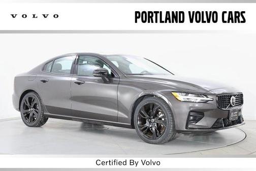 2025 Volvo S60 B5 Core