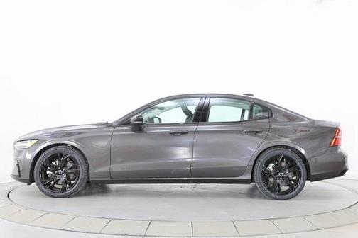 2025 Volvo S60 B5 Core