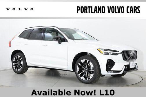 Crystal White Metallic 2026 Volvo XC60 B5 Plus