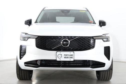 Crystal White Pearl 2026 Volvo XC90 Ultra Dark Theme, B6 AWD Gas (mild hybrid), Gasoline, 6 Seats