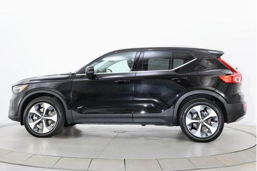 Onyx Black 2025 Volvo XC40 B5 Plus Bright Theme