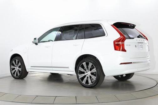 2025 Volvo XC90 Plug-In Hybrid Ultra