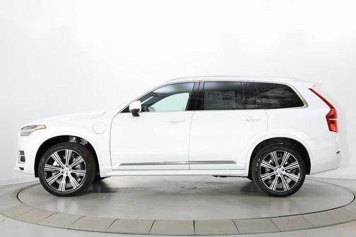 2025 Volvo XC90 Plug-In Hybrid Ultra