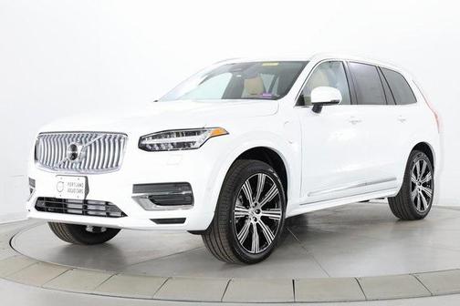 2025 Volvo XC90 Plug-In Hybrid Ultra