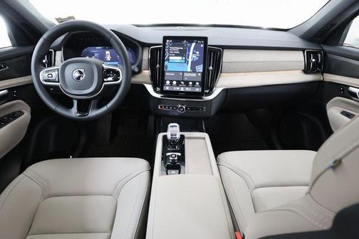 2026 Volvo XC90 B6 Plus 7-Seater