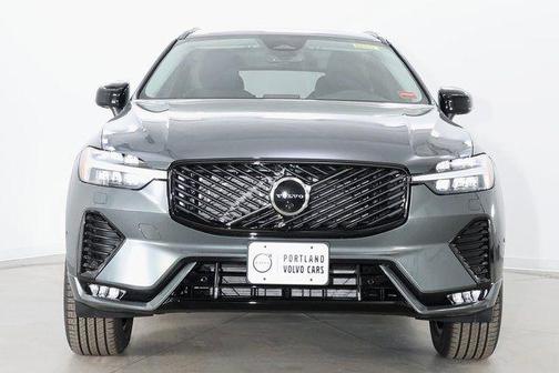 Forest Lake 2026 Volvo XC60 B5 Plus