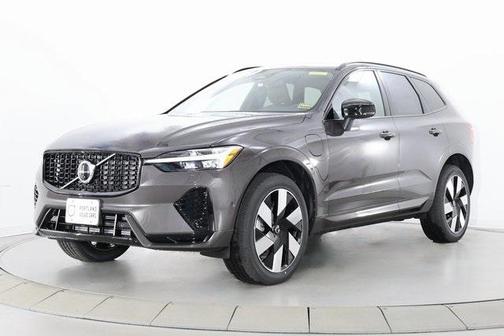 2025 Volvo XC60 Plug-In Hybrid T8 Plus