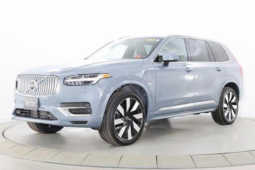 2023 Volvo XC90 Recharge Plug-In Hybrid T8 Plus Bright Theme 7-Seater