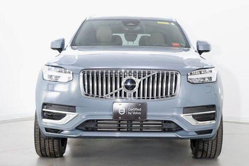 2023 Volvo XC90 Recharge Plug-In Hybrid T8 Plus Bright Theme 7-Seater