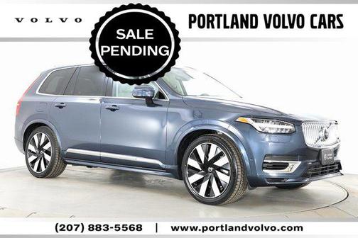 2023 Volvo XC90 Recharge Plug-In Hybrid T8 Ultimate Bright Theme 7-Seater