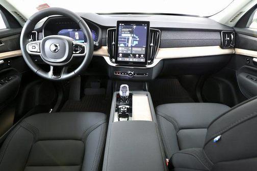 Vapour Grey Metallic 2026 Volvo XC90 Plus, B6 AWD Gas (mild hybrid), Gasoline, Bright, 7 Seats