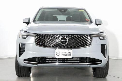 2026 Volvo XC90 Plus, B6 AWD Gas (mild hybrid), Gasoline, Bright, 7 Seats