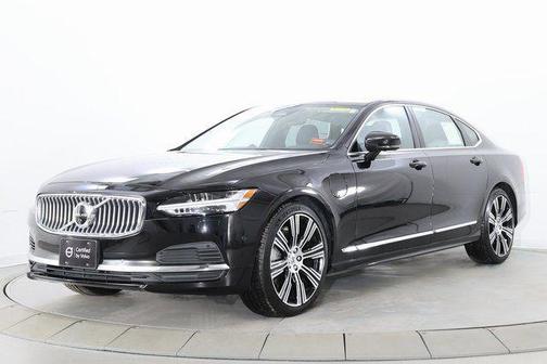 2024 Volvo S90 Recharge Plug-In Hybrid T8 Ultimate