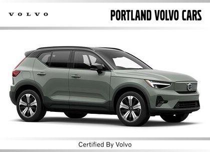 Sage Green Metallic 2023 Volvo XC40 Recharge Pure Electric Twin Plus