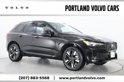 Onyx Black Metallic 2026 Volvo XC60 B5 Plus