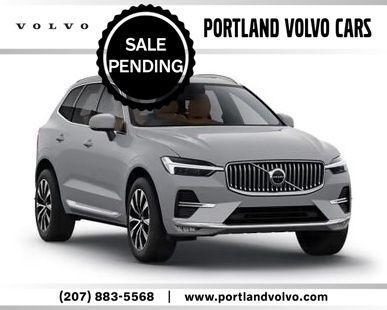 Vapour Grey Metallic 2025 Volvo XC60 B5 Core