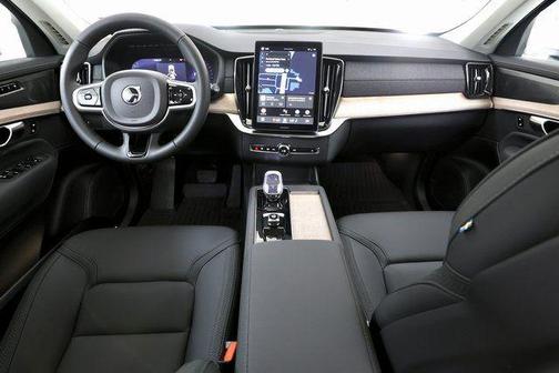 Bright Dusk Metallic 2026 Volvo XC90 Plus, B6 AWD Gas (mild hybrid), Gasoline, Bright, 7 Seats