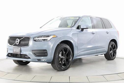 2023 Volvo XC90 B5 Core
