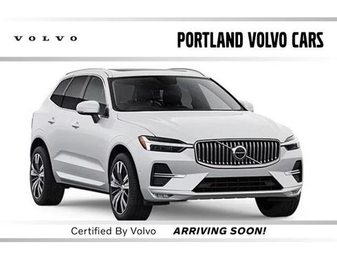 2023 Volvo XC60 Recharge Plug-In Hybrid T8 Plus Dark Theme
