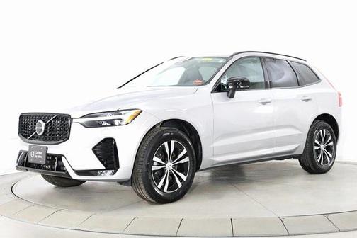 2025 Volvo XC60 B5 Core