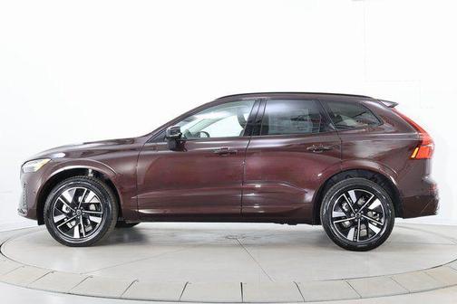 Mulberry Metallic 2026 Volvo XC60 B5 Plus