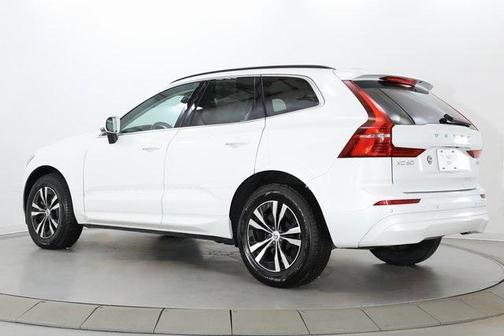 2023 Volvo XC60 B5 Core