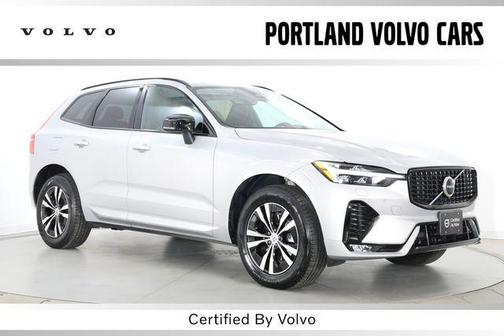 Silver Dawn Metallic 2025 Volvo XC60 B5 Core