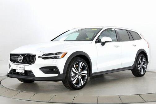 Crystal White Pearl 2026 Volvo V60 Cross Country Plus, B5 AWD Gas (mild hybrid)