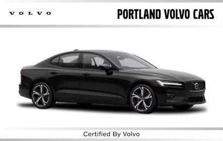 2023 Volvo S60 Recharge Plug-In Hybrid T8 Plus Dark Theme