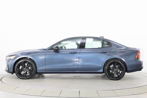 2025 Volvo S60 B5 Core