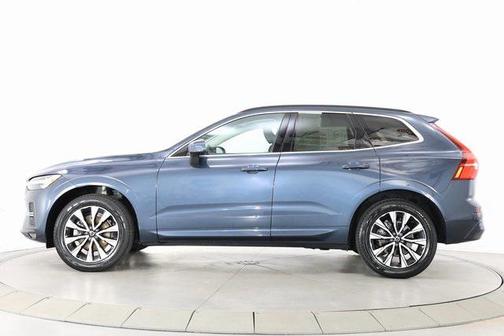 2023 Volvo XC60 B5 Core