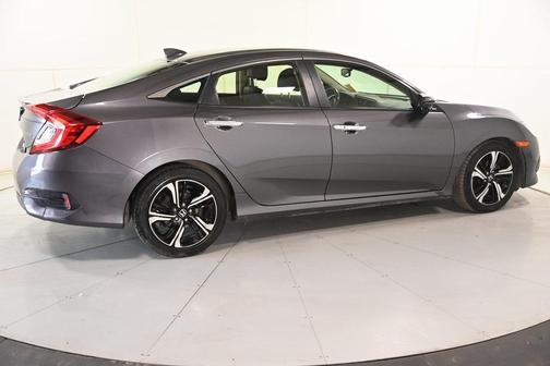 2018 Honda Civic Touring