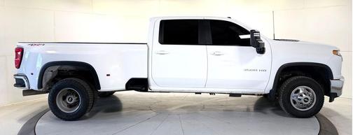 Summit White 2022 Chevrolet Silverado 3500 LT