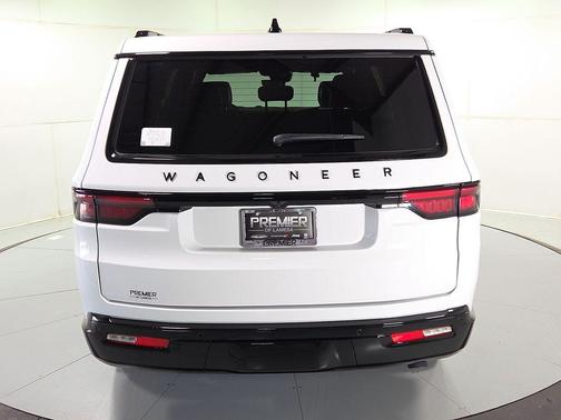 Bright White Clearcoat 2025 Jeep Wagoneer Series II