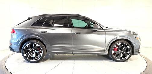 2022 Audi RS Q8 4.0T quattro