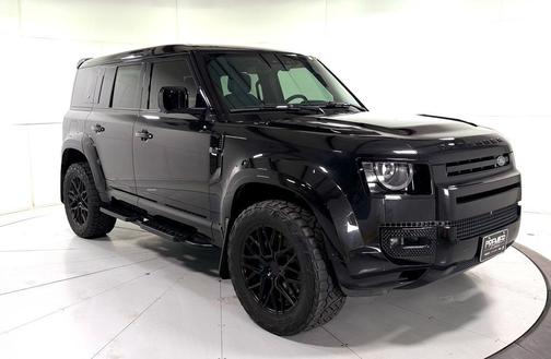 2022 Land Rover Defender 110 V8