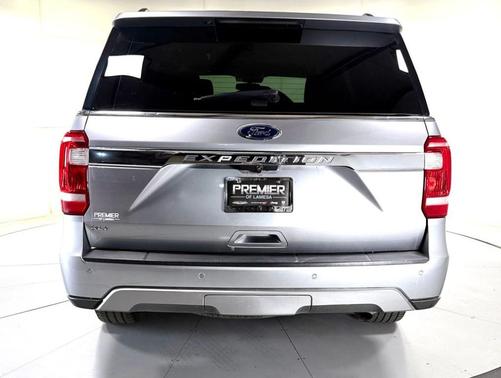 Silver Metallic 2021 Ford Expedition XLT