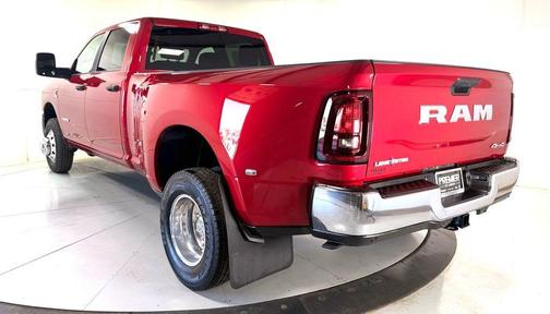 Molten Red Pearlcoat 2026 RAM 3500 Big Horn