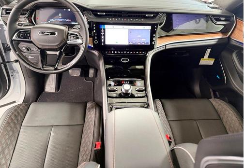 Bright White Clearcoat 2026 Jeep Grand Cherokee Summit